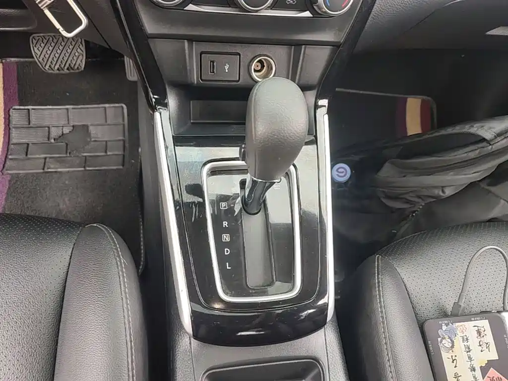 Nissan Sylphy — миниатюра 14
