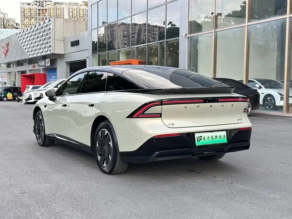 XPeng P7+ — миниатюра 7