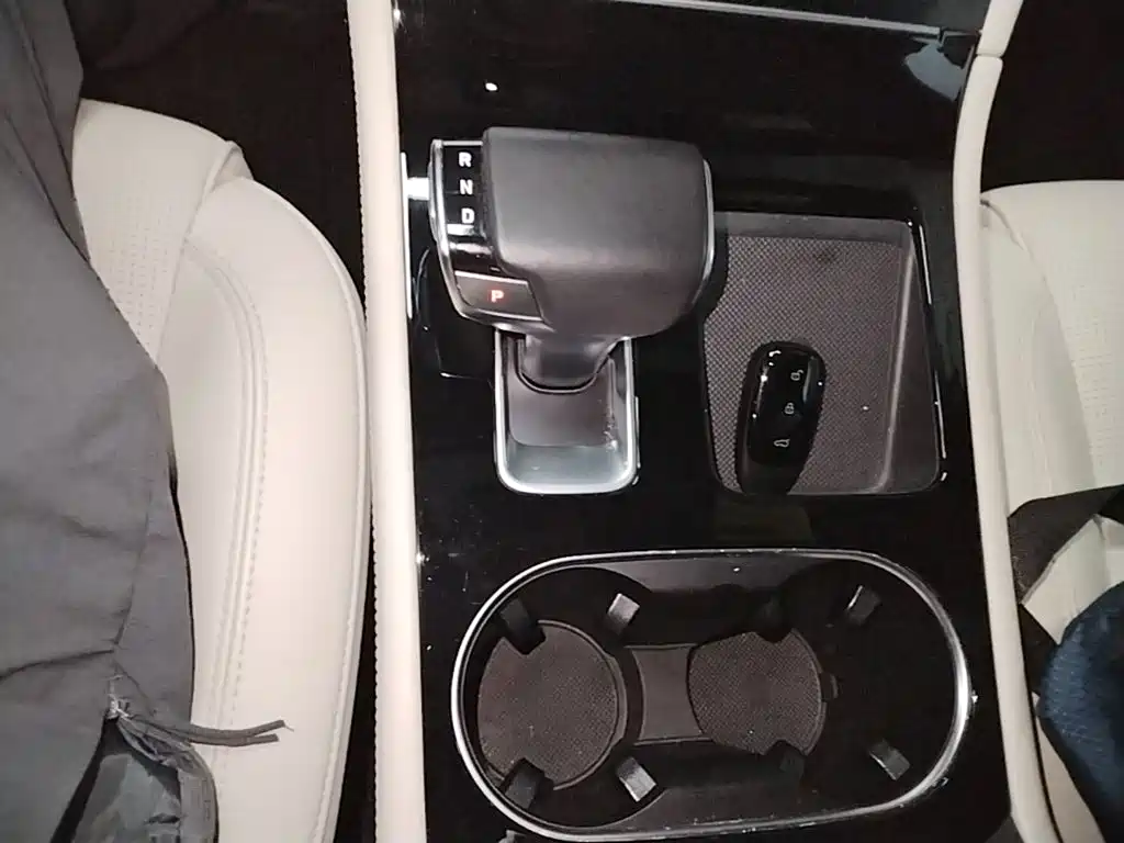 Li Auto Li ONE — миниатюра 14