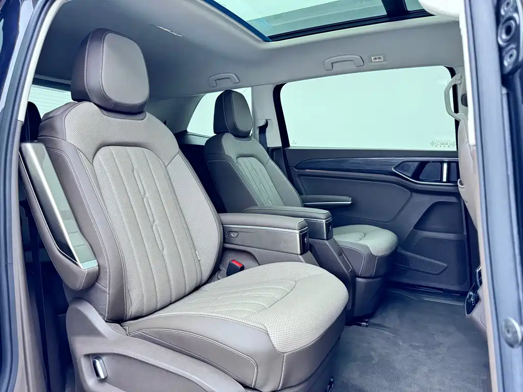Volkswagen Viloran — миниатюра 8