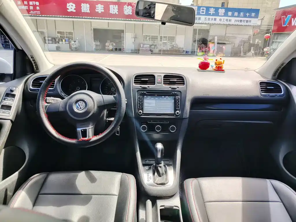 Volkswagen Golf — миниатюра 4