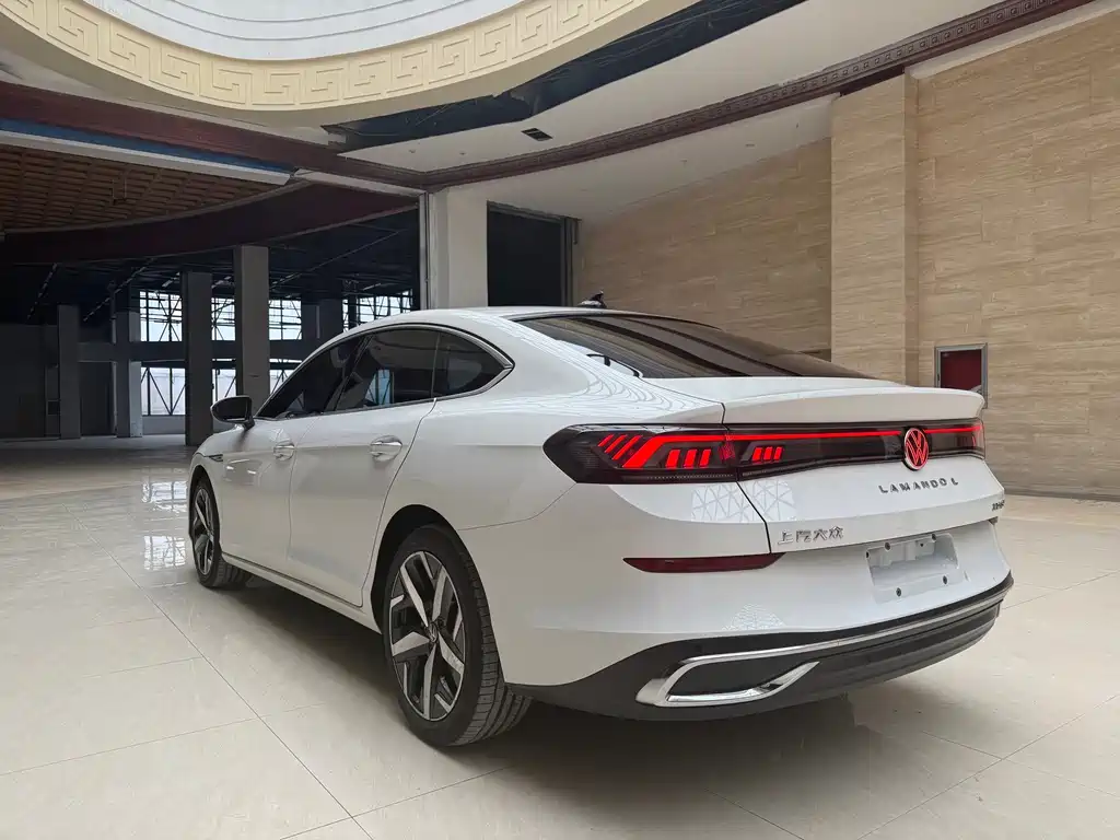 Volkswagen Lamando — миниатюра 6