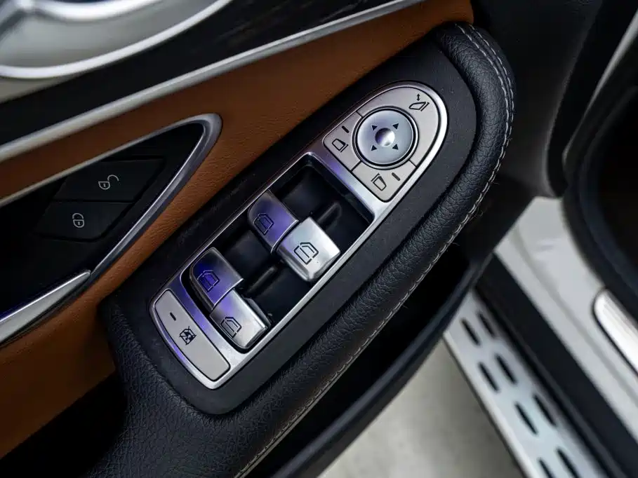 Mercedes-Benz GLC Coupe — миниатюра 22