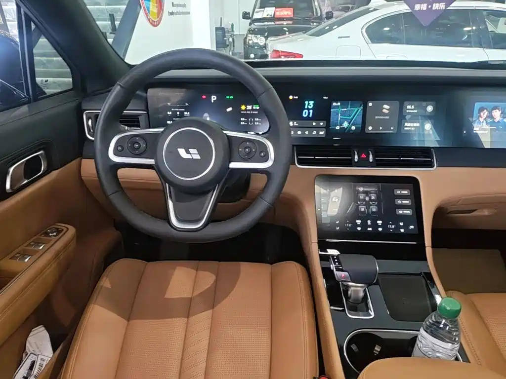 Li Auto Li ONE — миниатюра 13