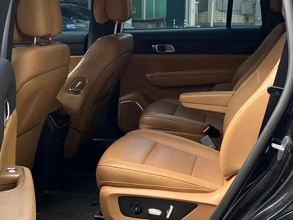 Li Auto Li ONE — миниатюра 10