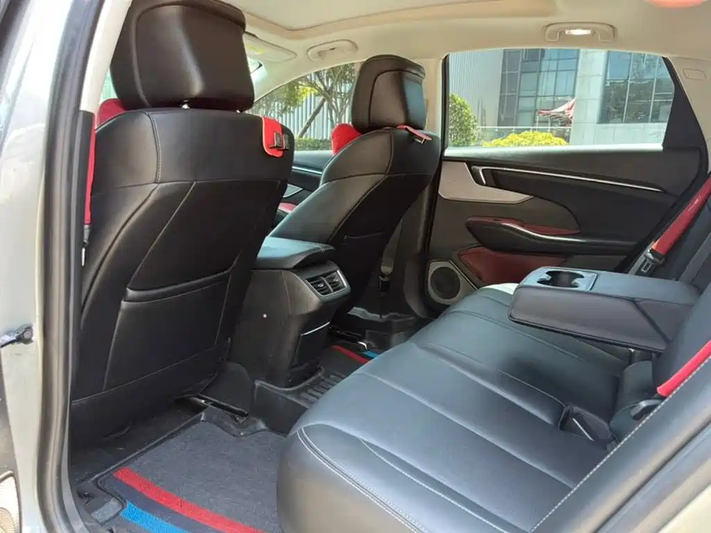Buick LaCrosse — миниатюра 5