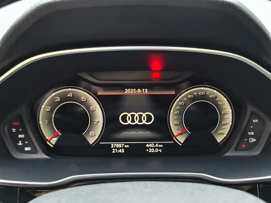 Audi Q3 Sportback — миниатюра 15