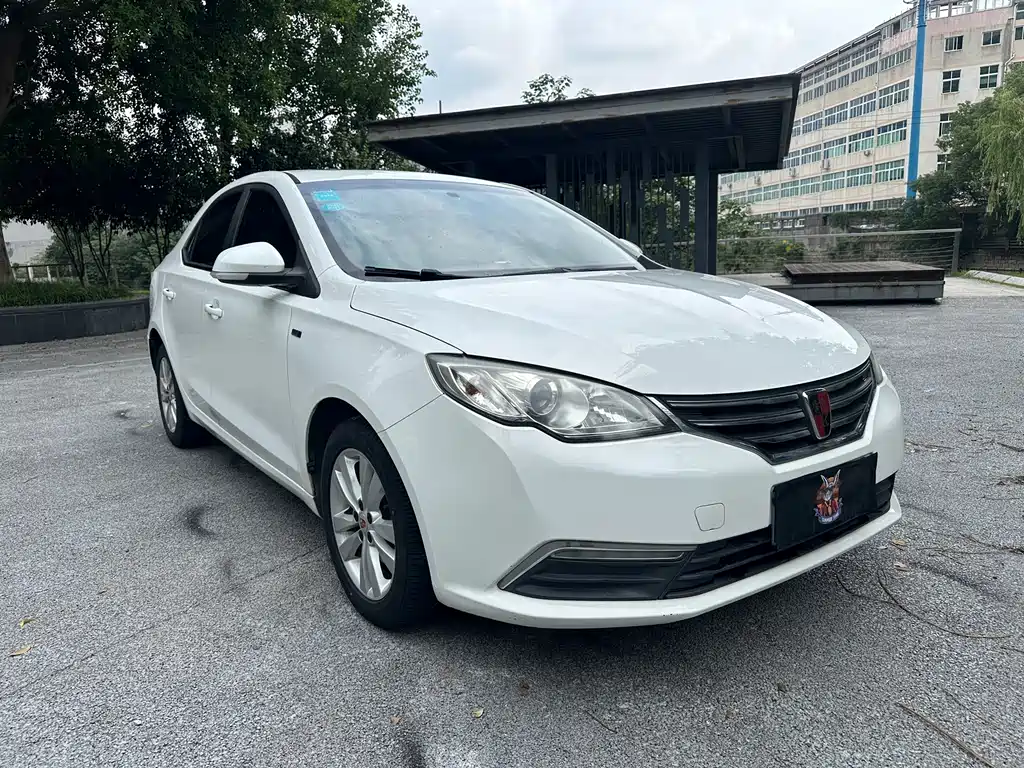 Roewe 360 — миниатюра 2