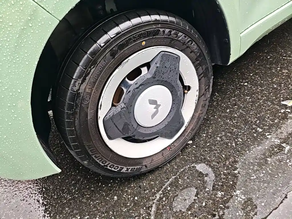 Wuling MINIEV — миниатюра 23