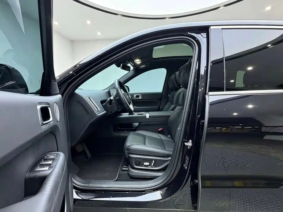 Li Auto Li L6 — миниатюра 19