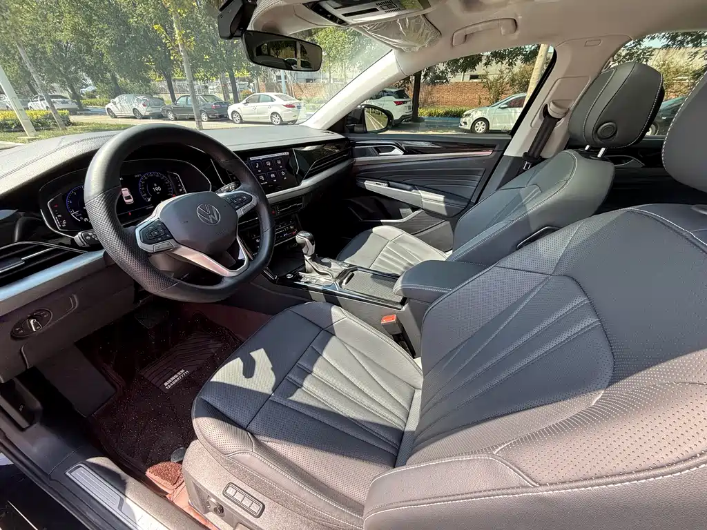 Volkswagen Passat — миниатюра 10