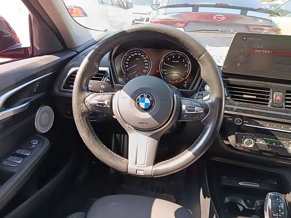 BMW 1 Series — миниатюра 11