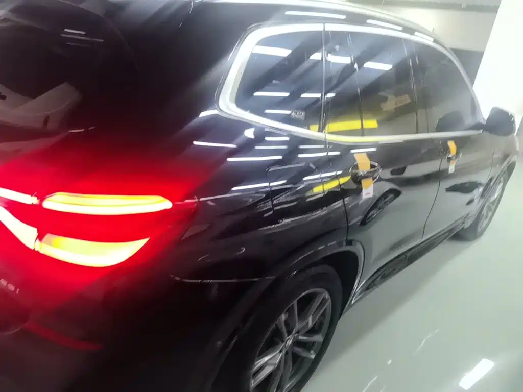 BMW X3 — миниатюра 7