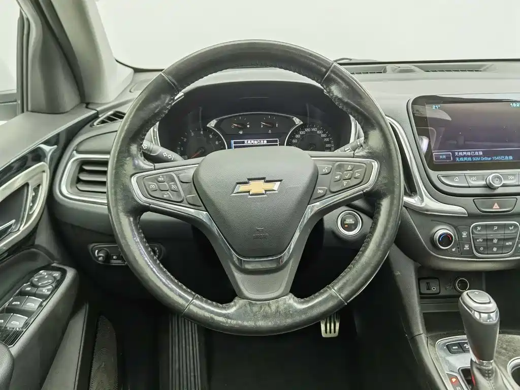 Chevrolet Equinox — миниатюра 11