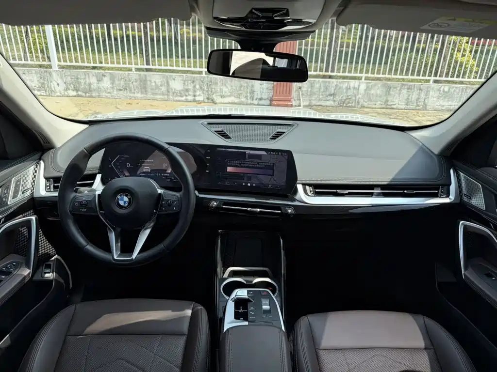 BMW X1 — миниатюра 6