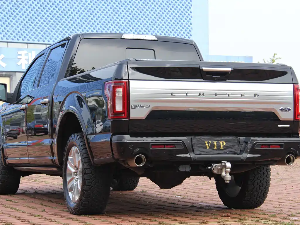 Ford F-150 Raptor — миниатюра 7
