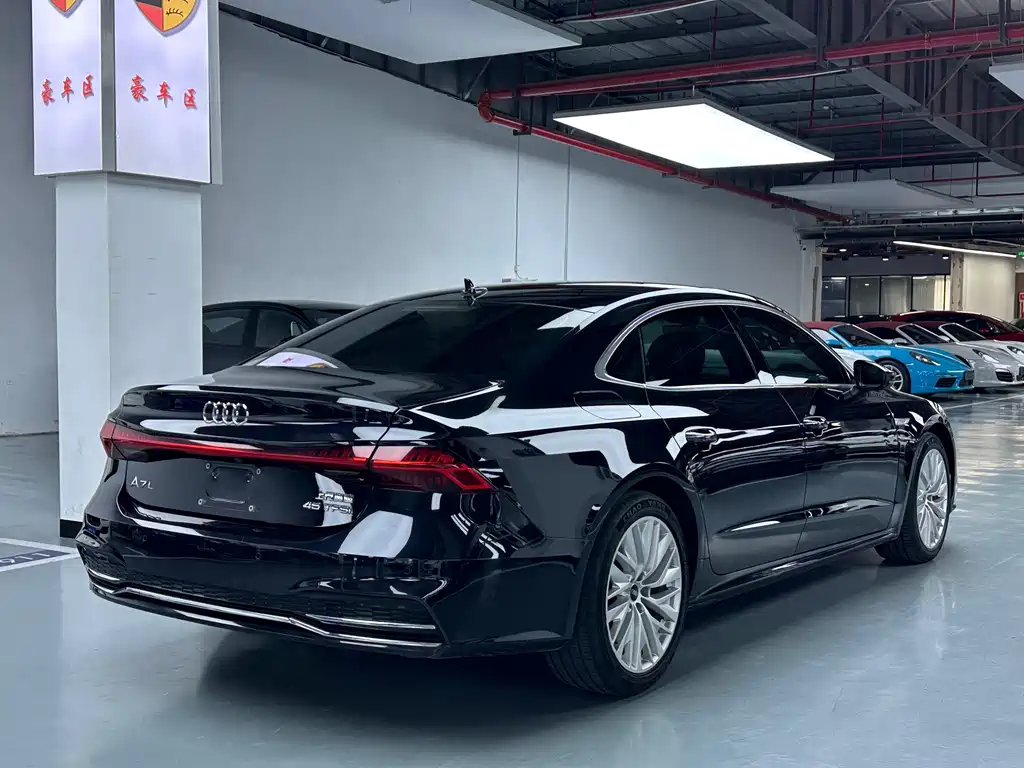 Audi A7L — миниатюра 19