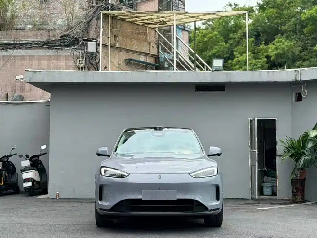 AITO AITO M5