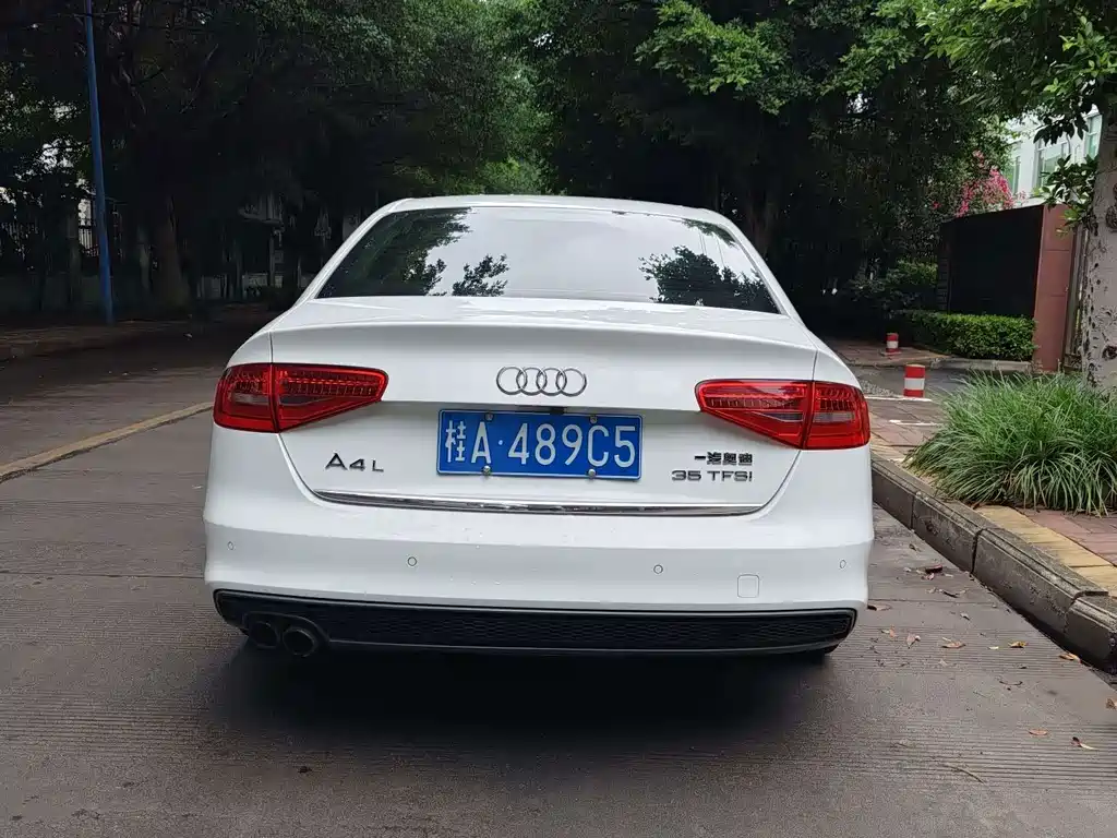 Audi A4L — миниатюра 8