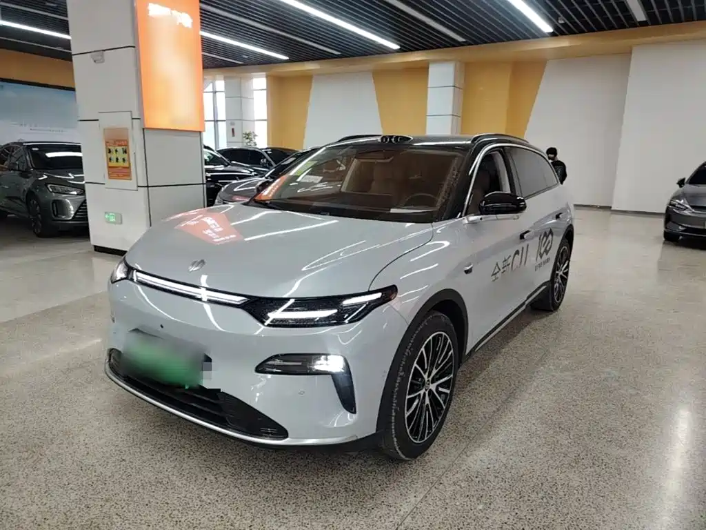 Leapmotor Leapmotor C11 — миниатюра 2