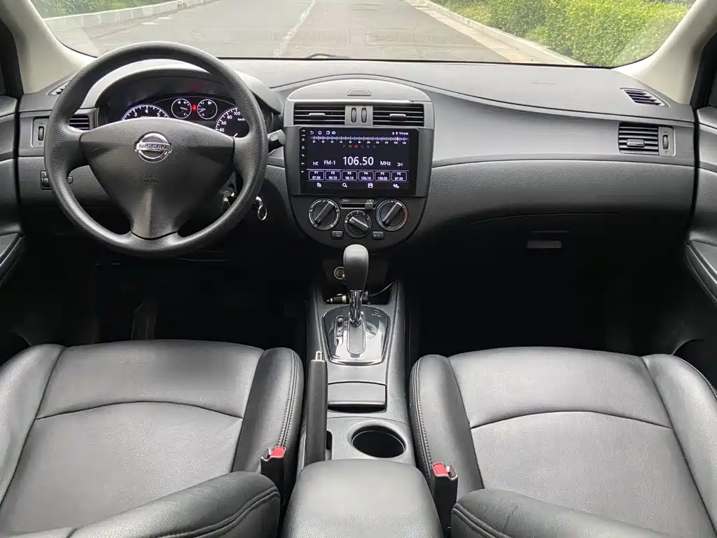 Nissan Tiida — миниатюра 10