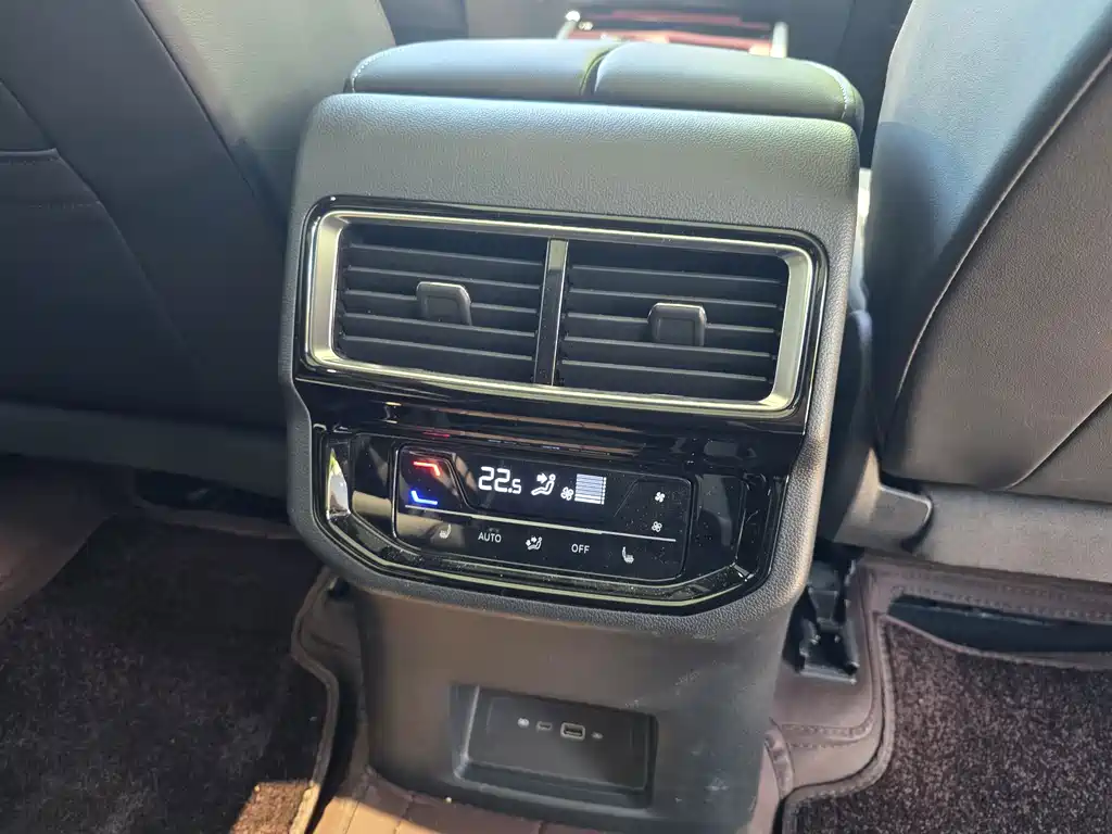 Volkswagen Teramont — миниатюра 18