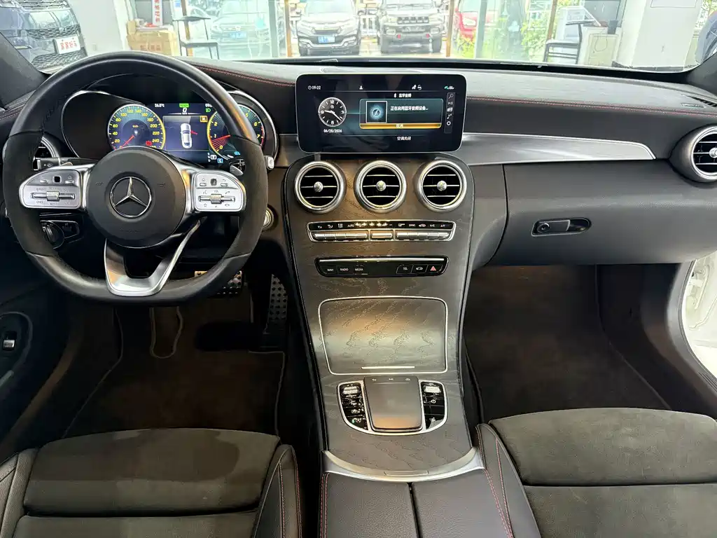 Mercedes-Benz C-Class (Import) — миниатюра 11