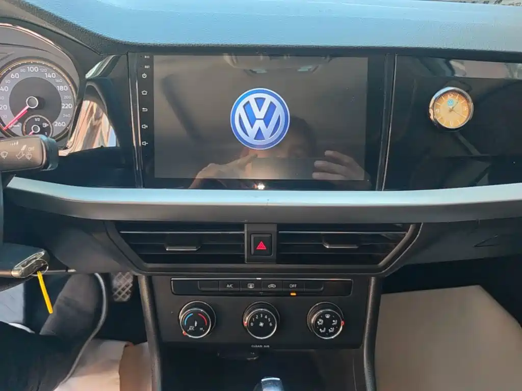 Volkswagen Lavida — миниатюра 13