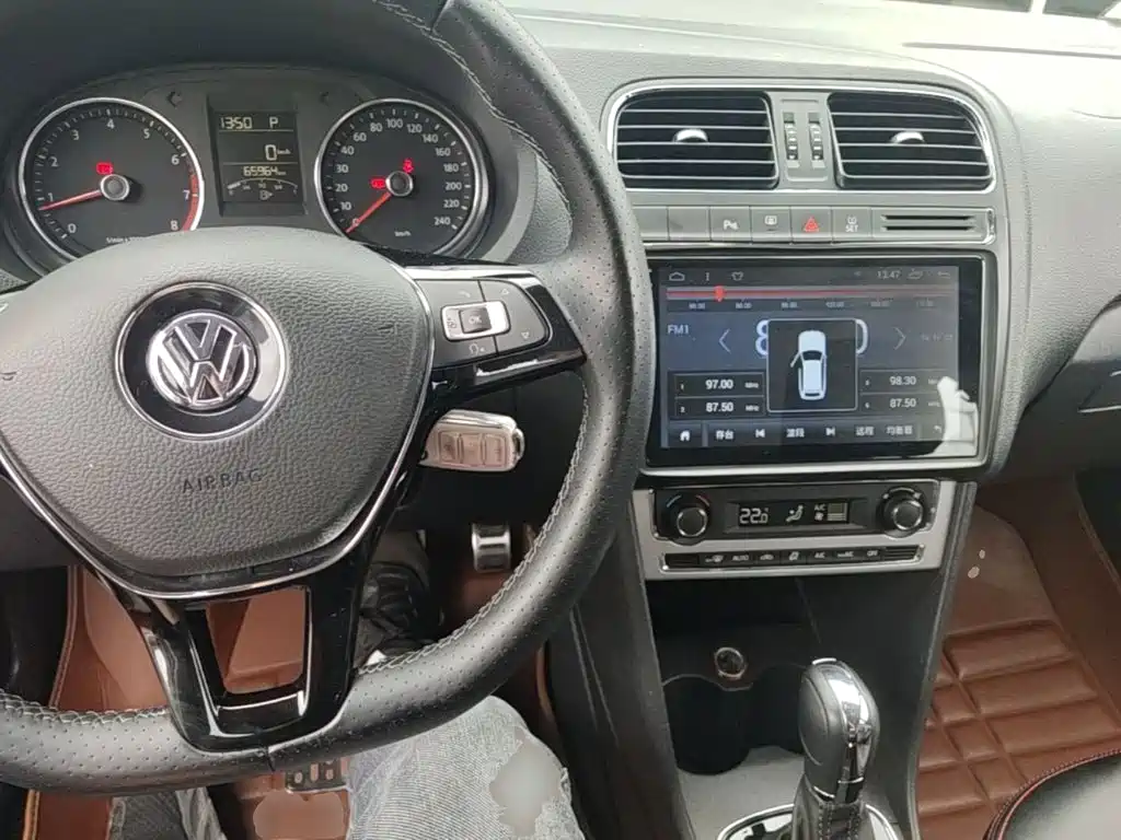 Volkswagen Polo — миниатюра 10