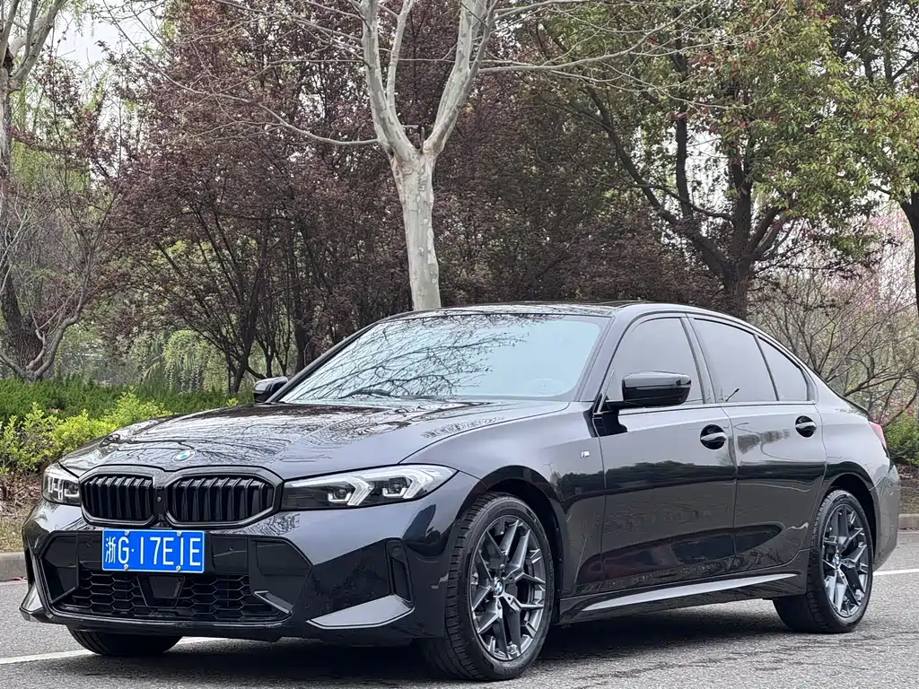 BMW 3 Series 2025