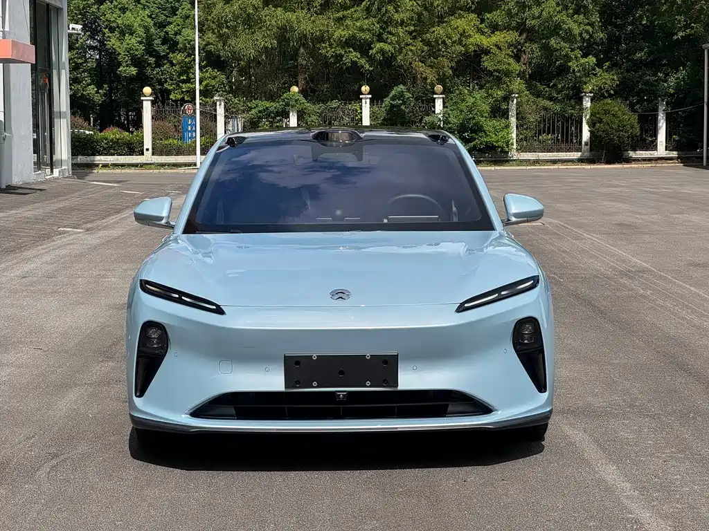 NIO ET5 — миниатюра 2