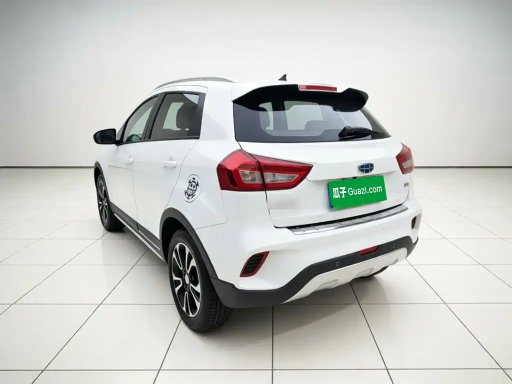 Geely Vision X3 — миниатюра 4