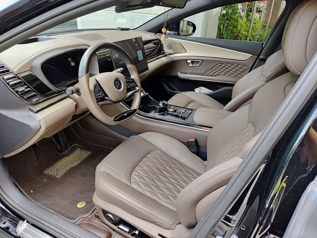 BYD Han — миниатюра 7