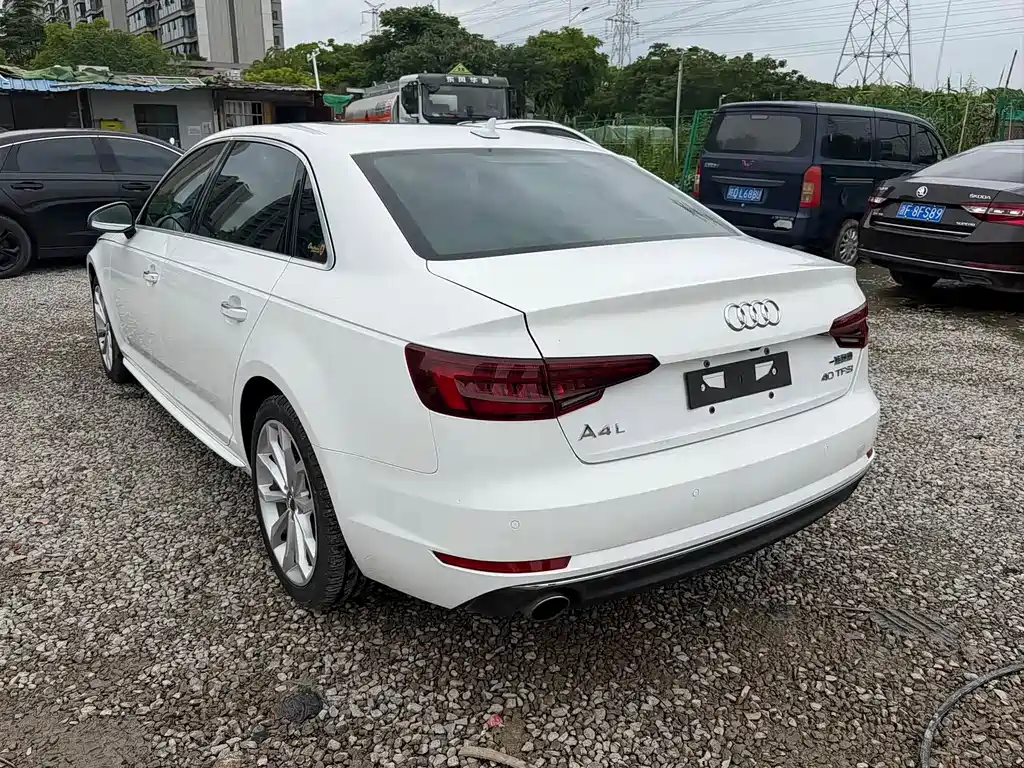 Audi A4L — миниатюра 7