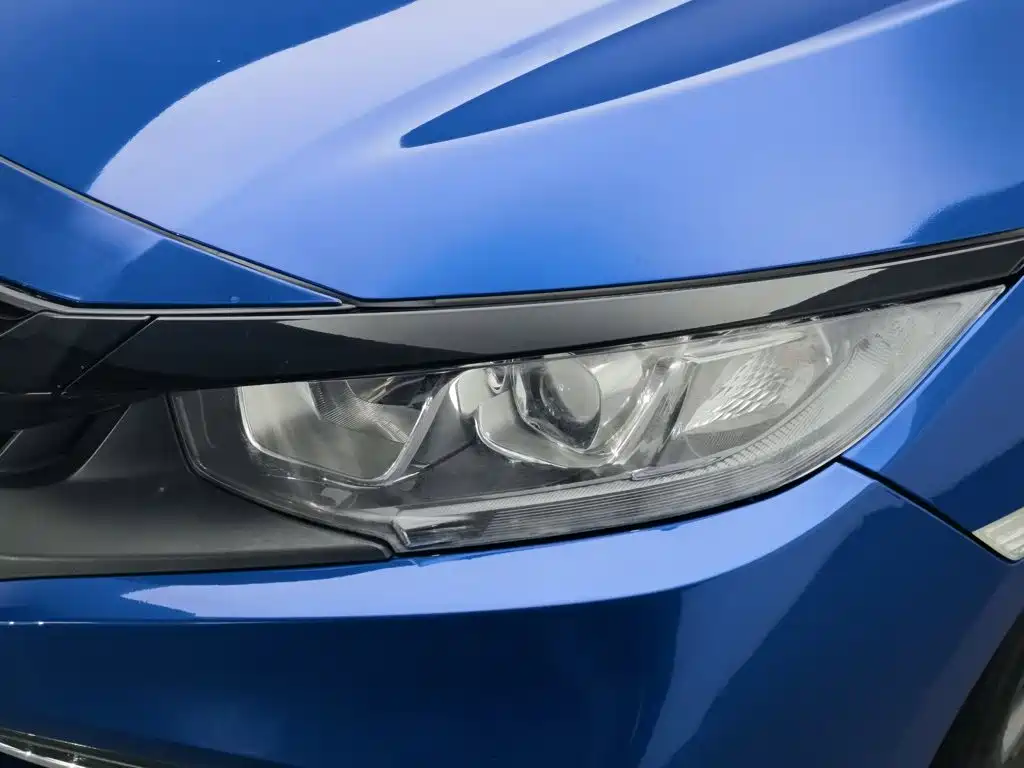 Honda Civic — миниатюра 7