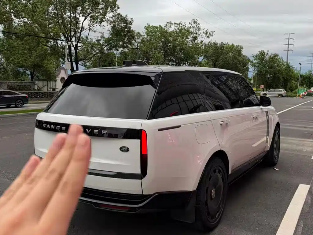 Land Rover Range Rover — миниатюра 11