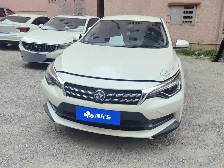Venucia D60 — миниатюра 2