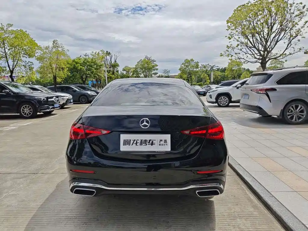 Mercedes-Benz C-Class — миниатюра 4
