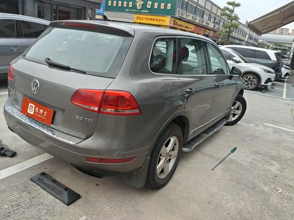 Volkswagen Touareg — миниатюра 7