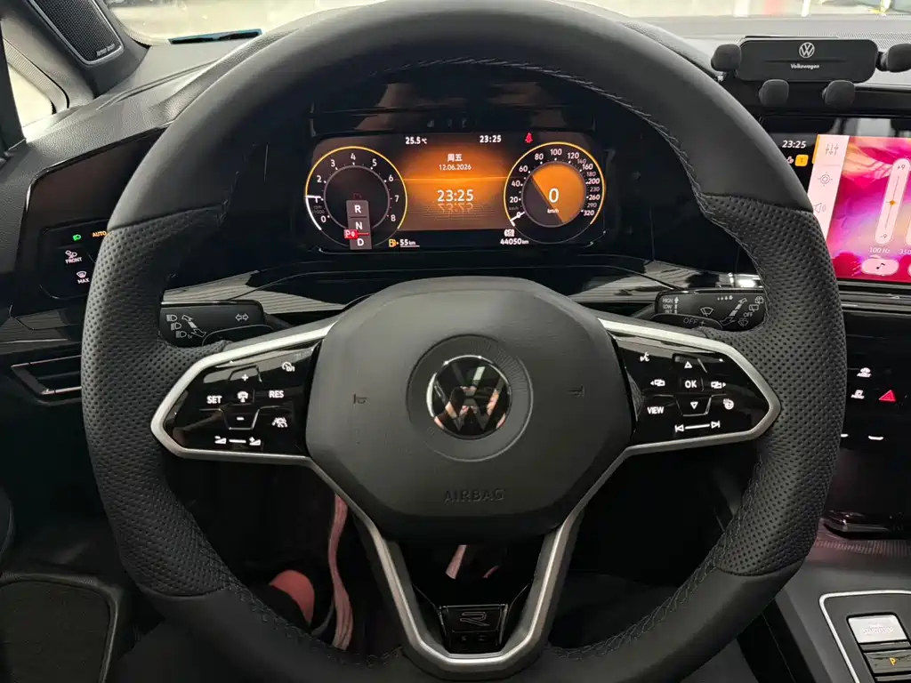 Volkswagen Golf — миниатюра 15
