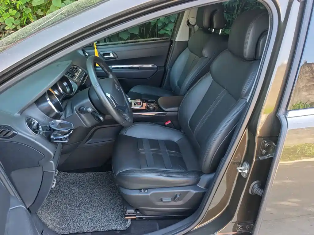Peugeot 3008 — миниатюра 15