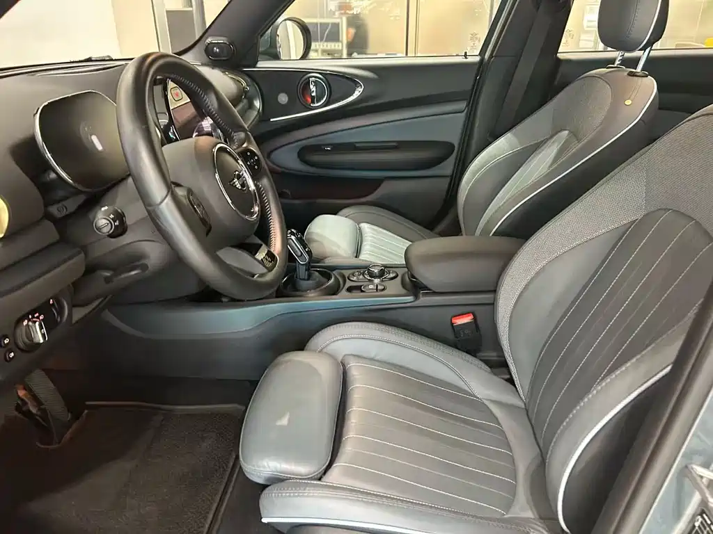 MINI Mini Clubman — миниатюра 6