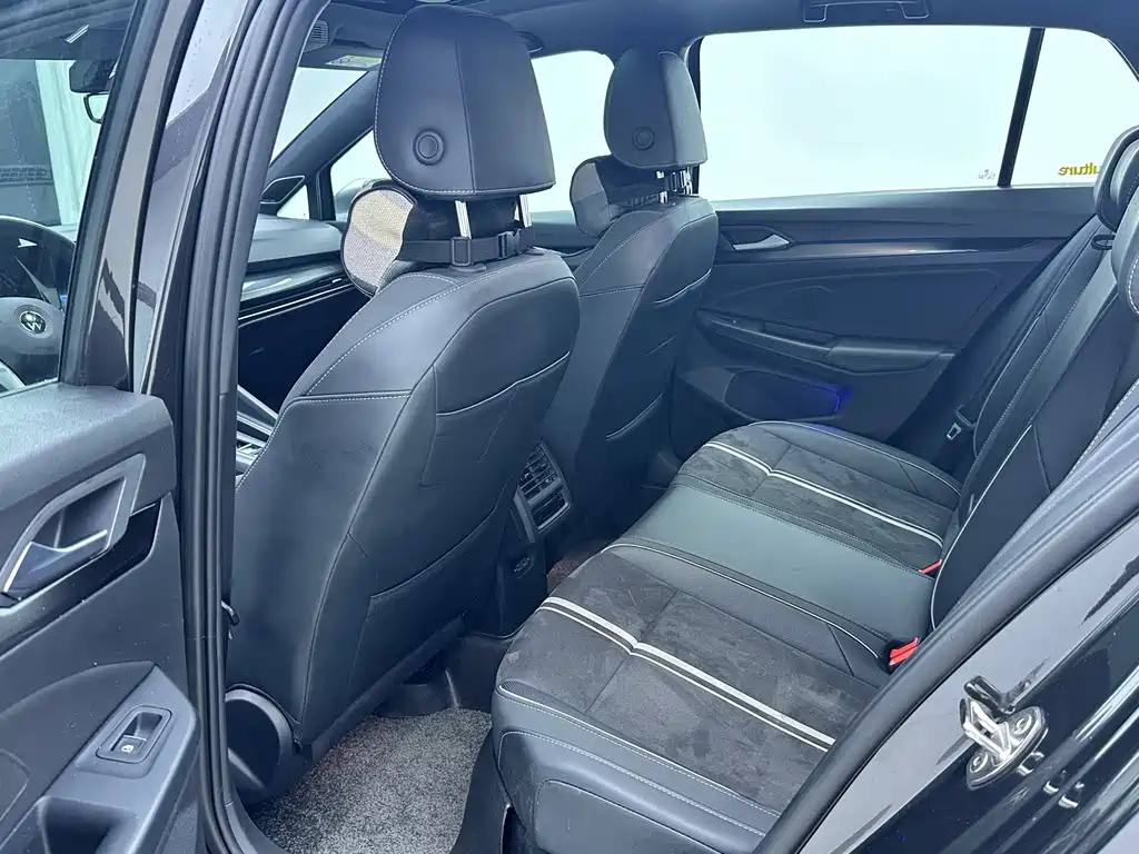 Volkswagen Golf — миниатюра 8