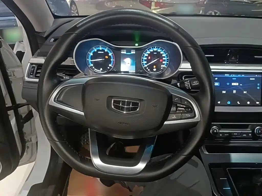 Geely Emgrand — миниатюра 11