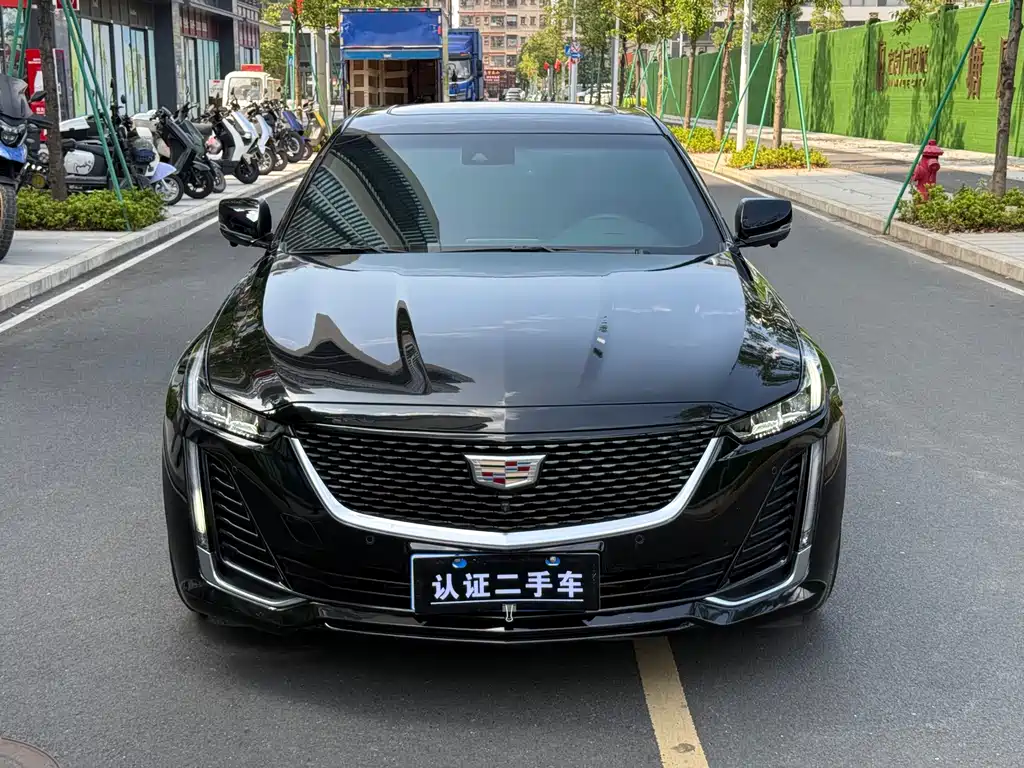 Cadillac CT5 — миниатюра 2