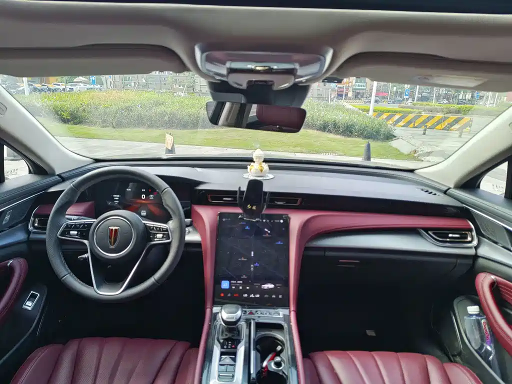 Hongqi Hongqi H5 — миниатюра 6