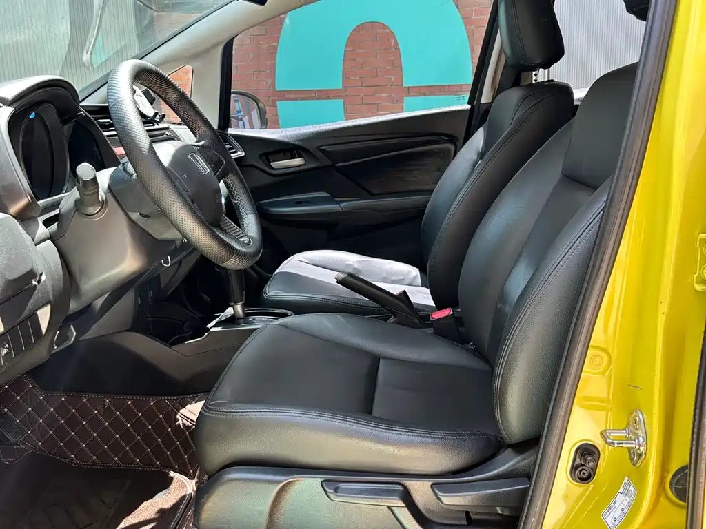 Honda Fit — миниатюра 3