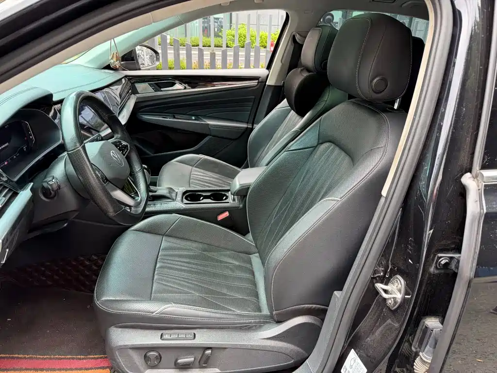 Volkswagen Passat — миниатюра 8
