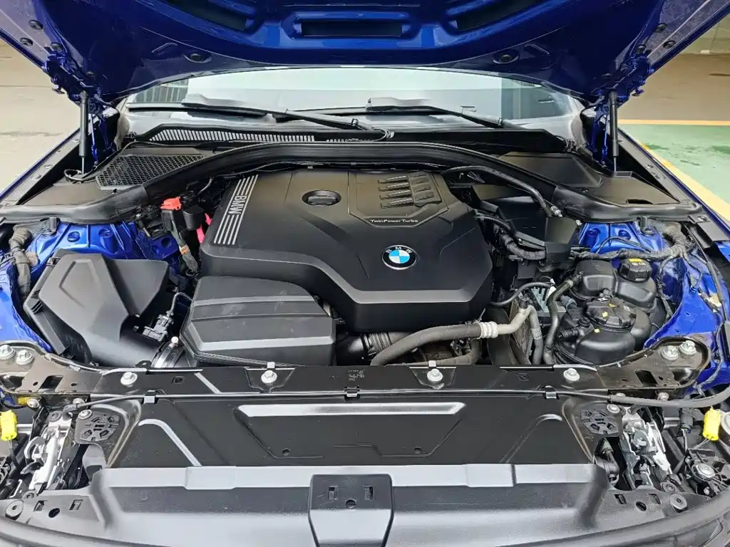 BMW 3 Series — миниатюра 4