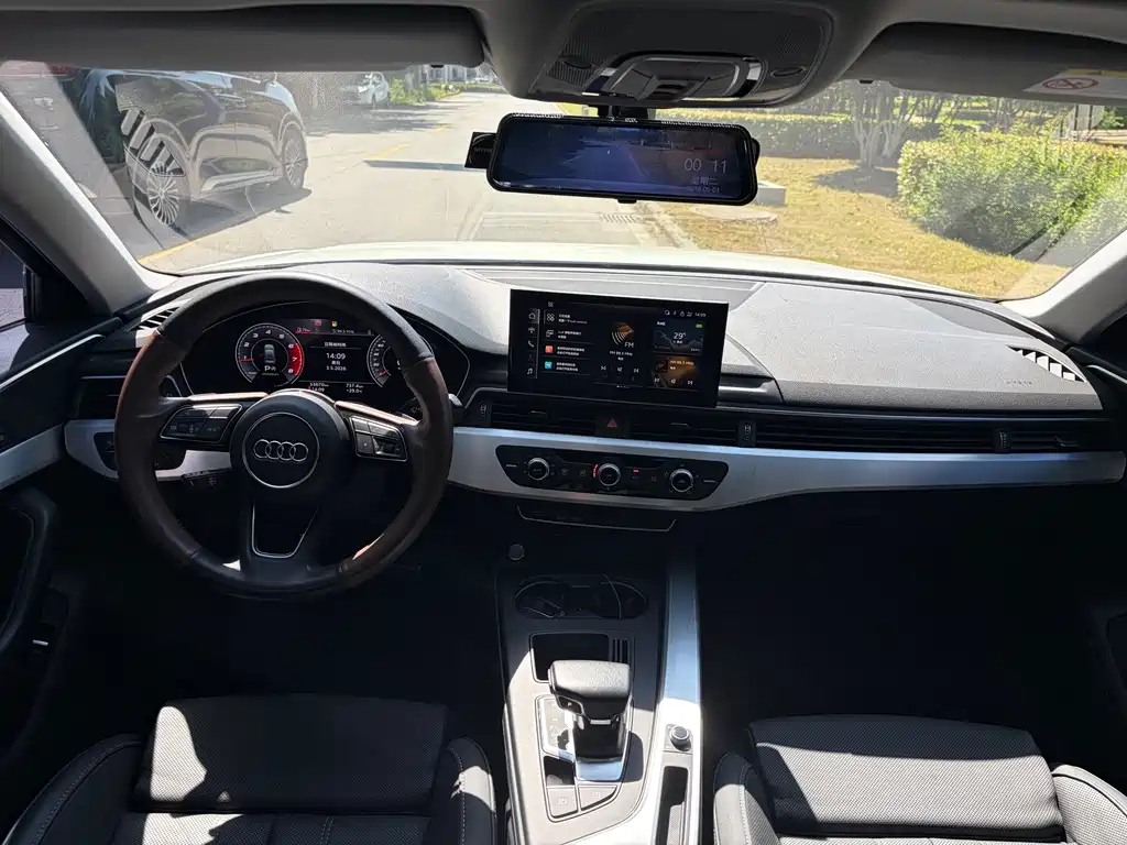 Audi A4L — миниатюра 14
